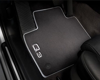 008U1061275MNO Оригинальные Текстильные напольные коврики «Premium» c логотипом Q3 Audi Accessories для автомобиля AUDI Q3 передние