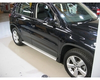 Пороги алюминиевые Volkswagen Tiguan (2008-) EGR ISS224020