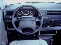 VW T4 Перетяжка салона автомобиля кожей, включая: Все сиденья, подлокотники, подголовники, вставки на дверях