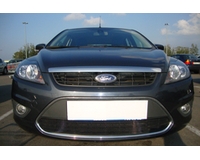 Защита радиатора для автомобиля Ford Focus II рестайлинг 2008-2012 black. ZR.F.F2.08-12.b