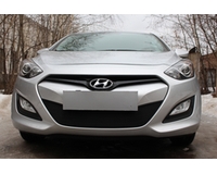Защита радиатора для автомобиля Hyundai i30 2012- black. ZR.HYU.I30.12.b