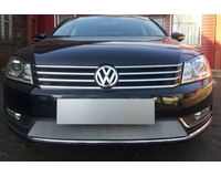 Решетка на радиатор для автомобиля Фольксваген Пассат B7 chrome. ZR.VW.PAS.B7.c