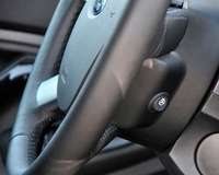 Установка системы подогрева руля на автомобиль Mitsubishi Pajero Sport