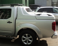 Крышка кузова для Nissan NAVARA окрашена в цвет автомобиля (заводской код) CARRYBOY EUROLINE FullBox