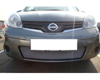 Решетка радиатора на автомобиль Ниссан Ноут 2009- chrome. ZR.NIS.NOT.09.c