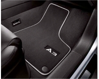 008P0061276PMNO Оригинальные текстильные напольные коврики «Premium» c логотипом A3 задние. Audi Accessories для автомобиля AUDI A3, A3 Sportback