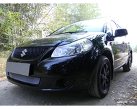 Решетка радиатора для автомобиля Сузуки SX4 hb 2007-2010 chrome. ZR.SUZ.SX4.07-10.c