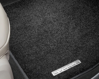 VPLVS0095PVJ Комплект оригинальных ковриков цвет Ebony Black. Плотность покрытия 2500г. Range Rover Evoque
