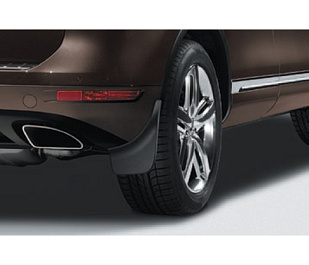 007P0075111 Брызговики передние (комплект из 2 шт.) Volkswagen Original для VW TOUAREG 2010--