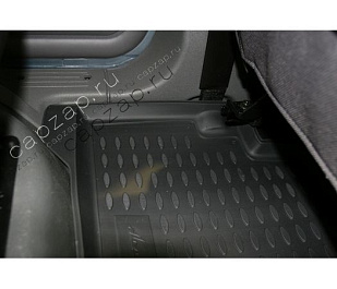 s000.11 NOVLINE Коврики в салон FORD Tourneo Connect 2002--, 4 шт. (полиуретан) черные