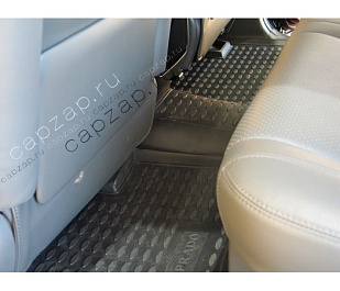 NLC.48.27.210 NOVLINE Коврики в салон TOYOTA Land Cruiser Prado 12/2009--, 5 шт., 7 мест. (полиуретан) черные