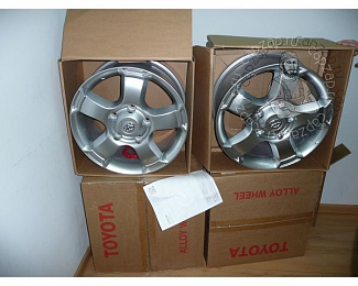 PZ406-70671-ZC Диск легкосплавный колесный Indyana 18 Toyota Original для  TOYOTA Land Cruiser LC200